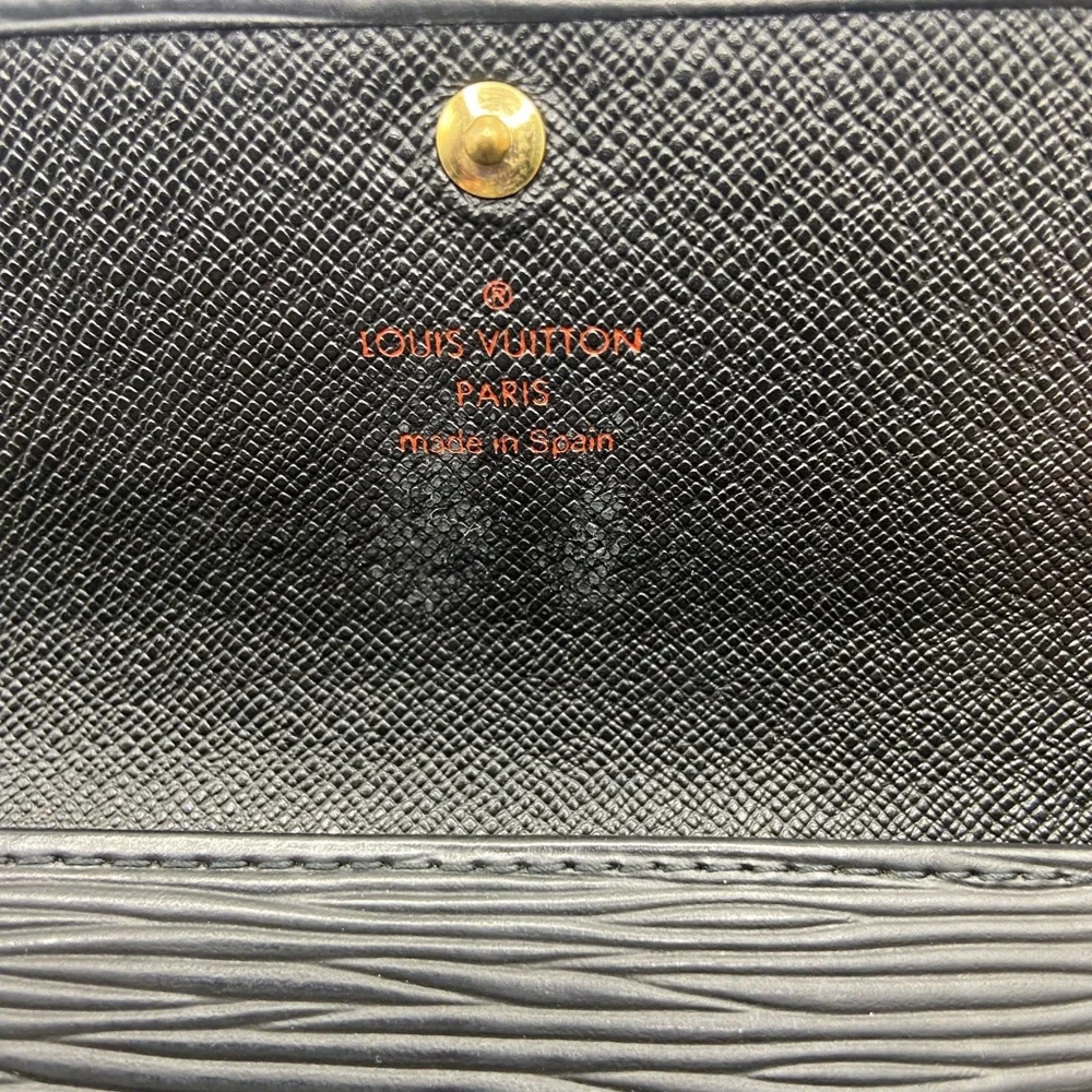 Louis Vuitton Epi Leather Textured Wallet